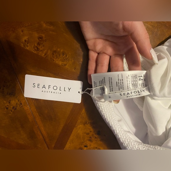 NWT- Seafolly “SeaDive”White Swimsuit - Picture 9 of 11